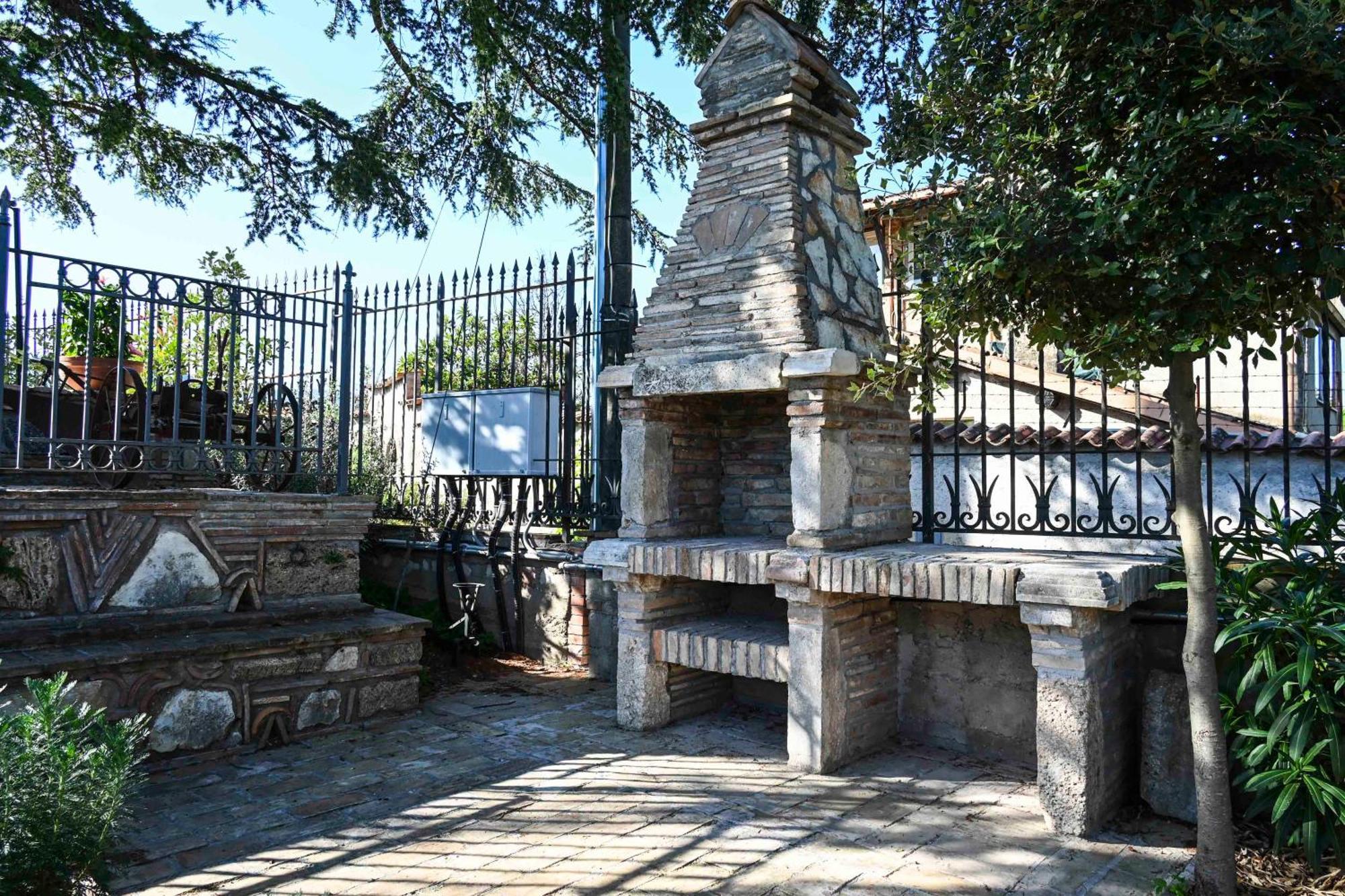 Il Colle Di Torre Orsina Apartment ภายนอก รูปภาพ