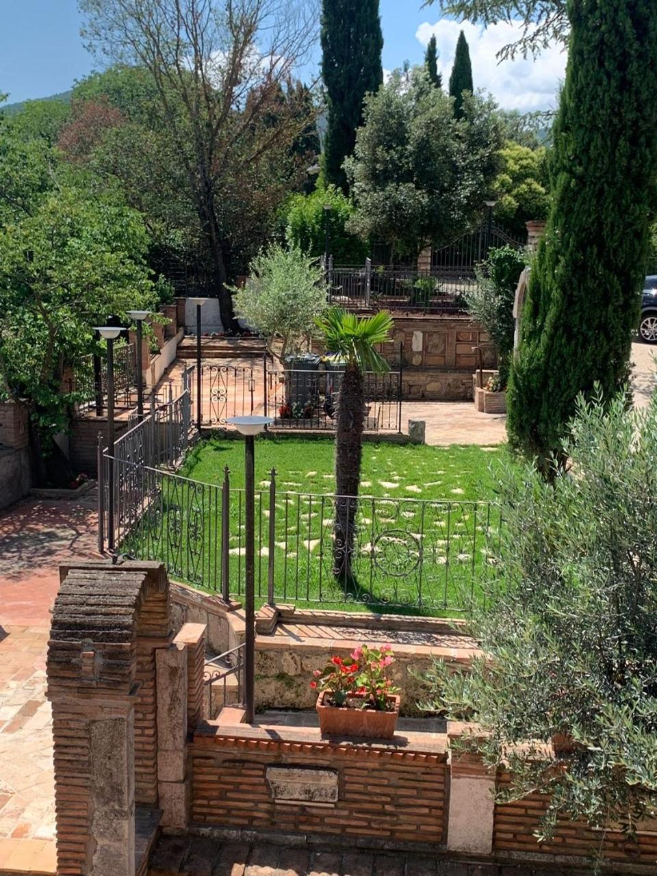 Il Colle Di Torre Orsina Apartment ภายนอก รูปภาพ